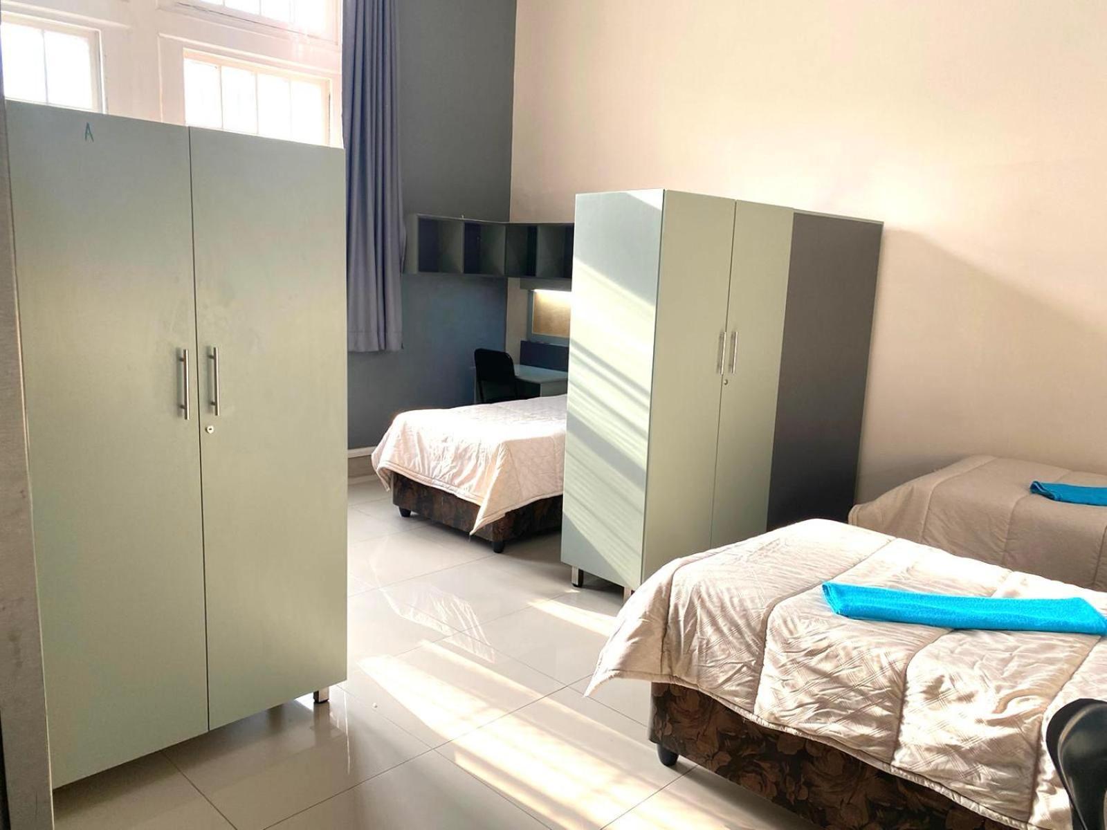 דורבן Victoria Waterfront Lodge מראה חיצוני תמונה